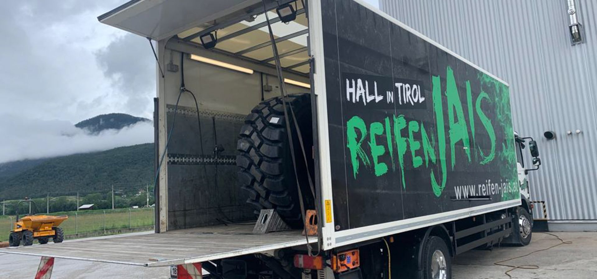 Zustellung und Abholung durch Reifen Jais